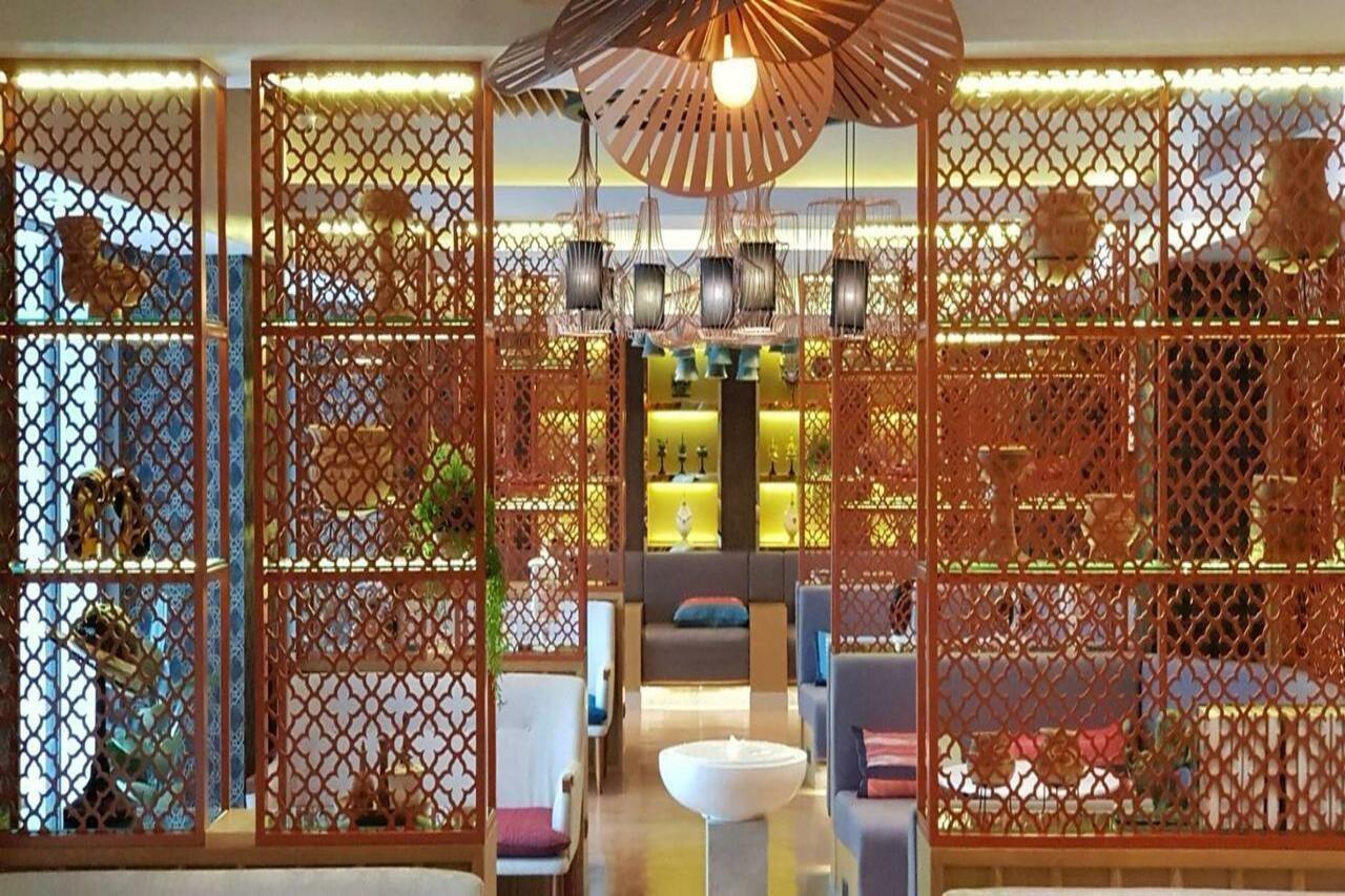 Bizotel Premier Hotel & Residence Бангкок Экстерьер фото
