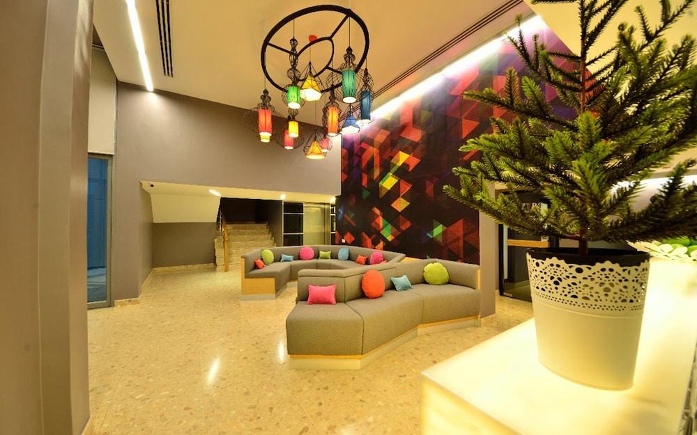 Bizotel Premier Hotel & Residence Бангкок Экстерьер фото