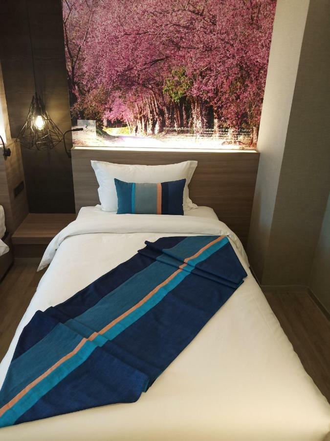 Bizotel Premier Hotel & Residence Бангкок Экстерьер фото