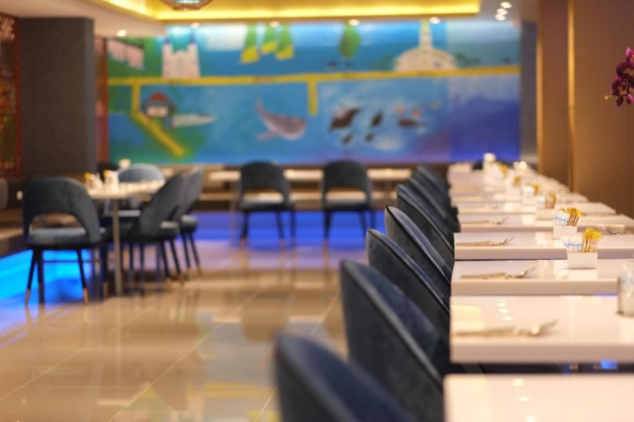 Bizotel Premier Hotel & Residence Бангкок Экстерьер фото