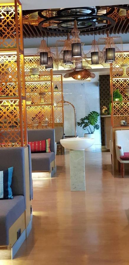 Bizotel Premier Hotel & Residence Бангкок Экстерьер фото